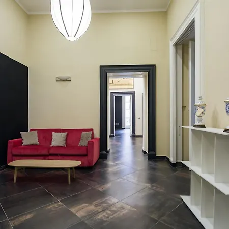 Tommaseo By Dimorra Naples